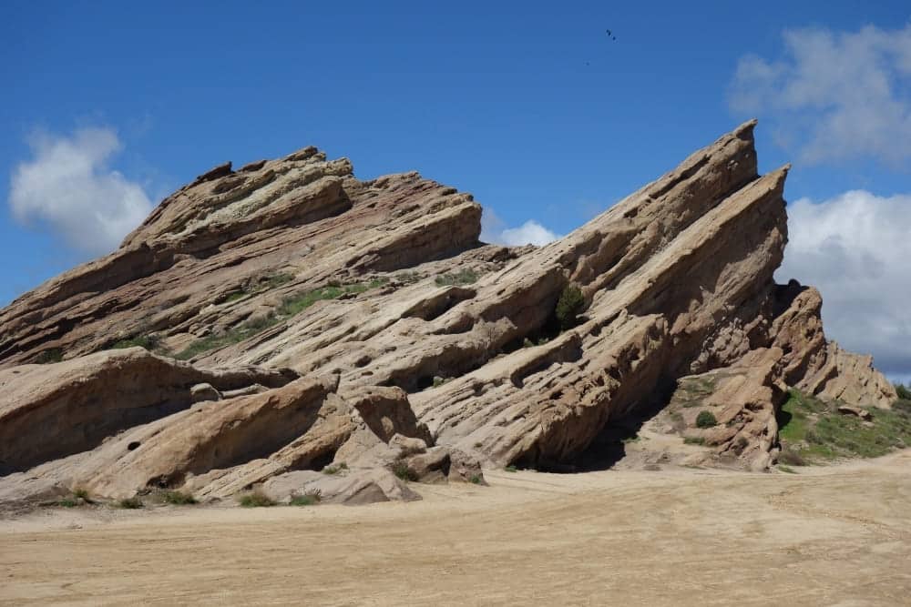 Die Vasquez Felsen auf de Weg in Death Valley